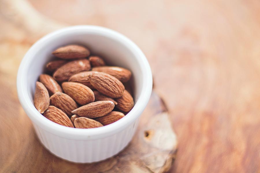 Nutritionists are crazy about nuts